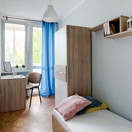 Krzywon 8 Rooms Varsóvia Exterior foto