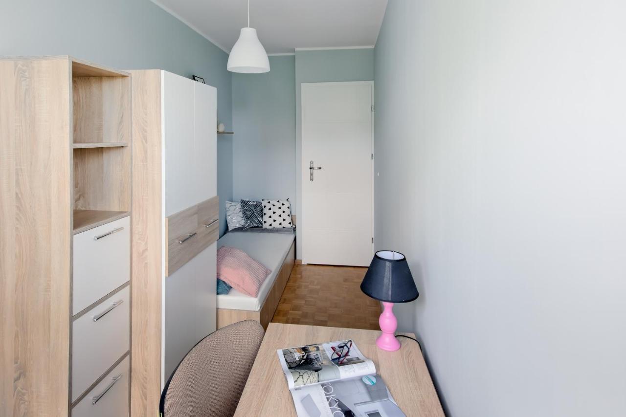 Krzywon 8 Rooms Varsóvia Exterior foto